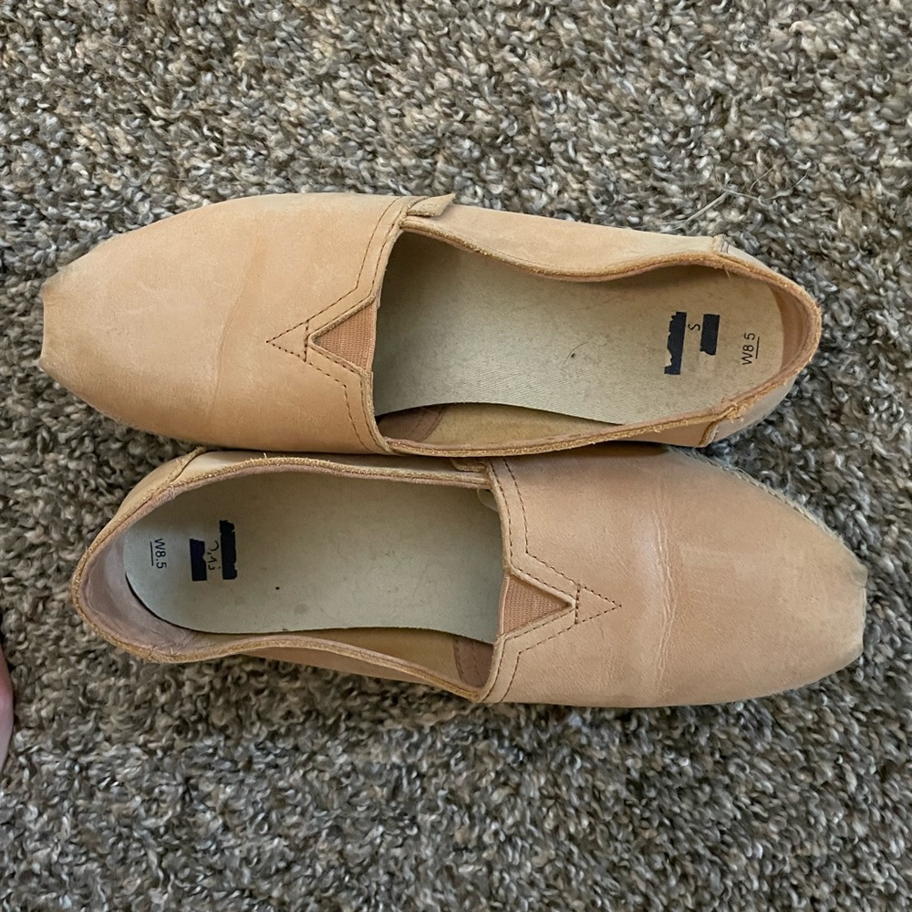 Leather Toms